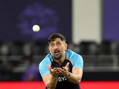 
      
      Raina, Patel, Chopra greet Dhoni as he turns 45
      
      