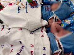 
      
      MP: Woman delivers stillborn quadruplets in auto in Mandla
      
      