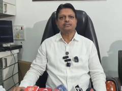 
      
      Dombivli hospital assault: Shiv Sena Corporator Ramesh Mhatre hos
      
      