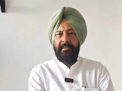 
      
      Punjab BJP slams Mann govt over withheld DA
      
      