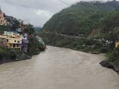 
      
      Uttarakhand: Alaknanda, Mandakini in spate amid heavy rain
      
      