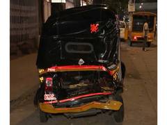 
      
      Mumbai: 2 injured as BEST bus rams multiple vehicles in Andheri
      
      