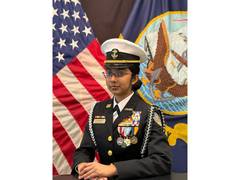 Indian-American teenager commands 300 US Navy cadets