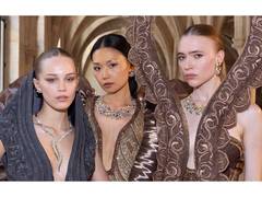 
      
      Tanishq Natural Diamonds and Rahul Mishra Join Forces 
      
      