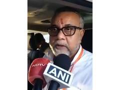 
      
      Will push industrialisation in Bengal: Tapas Roy
      
      