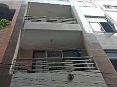 
      
      Delhi cop shoots wife dead on busy road after in Kalyanpuri
      
      