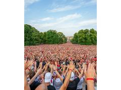 
      
      FIFA World Cup 2026: Over 100,000 fans welcome Norway home
      
      