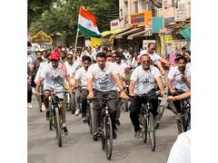 
      
      MP: Congress begins Gen-Z Cyclothon Yatra from Indore
      
      