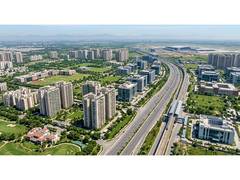
      
      Is Noida Expressway Becoming NCR's Next Luxury Investment
      
      