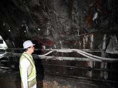 
      
      Worker dies in Silkyara tunnel collapse
      
      