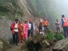 
      
      Kedarnath trekking route temporarily closed near Chhaudi after la
      
      