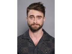 
      
      Kyle Gordon‘s third album to feature Daniel Radcliffe narratoion 
      
      