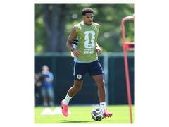 
      
      England train ahead of WC third-place match against France
      
      