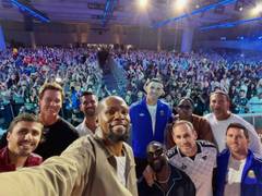 
      
      Messi, Brady, Novak feature in Rubin's Fanatics Fest selfie
      
      