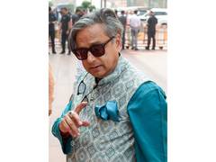 
      
      Tharoor lauds Fire Services after being rescued from stuck lift
      
      