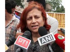 
      
      Sonam continues hunger strike, July 20 Parliament march on...
      
      