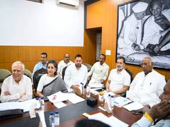 
      
      Kharge invites Kapil Sibal to Oppn meeting on July 20
      
      