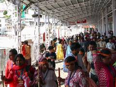 
      
      Vaishno Devi Yatra temporarily suspended
      
      