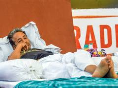 
      
      Sonam Wangchuk conscious but dehydrated: Safdarjung Hospital
      
      