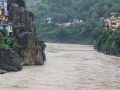 
      
      Uttarakhand CM Dhami directs officials to stay on alert
      
      