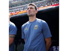 
      
      Argentine Coach Scaloni says final defeat 