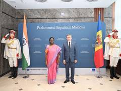 
      
      President Murmu meets Moldova Parliament Speaker Igor Grosu
      
      