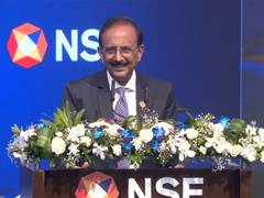 
      
      SBI Funds Management lists at 6.85% premium on NSE; largest issue
      
      