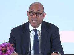 
      
      UN Climate Chief hails India's clean energy progress
      
      