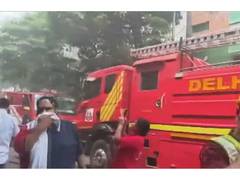 
      
      Fire breaks out in Karol Bagh building housing PG
      
      
