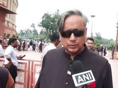 
      
      Students being greeted with lathis, death of democracy: Tharoor
      
      