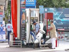 
      
      HPCL Q1 loss widens as weaker-than-expected marketing margins
      
      