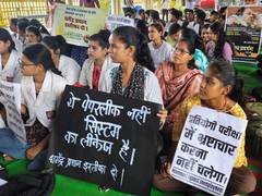 
      
      MP: Students protest in Bhopal against Delhi Police action
      
      