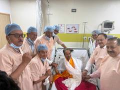 
      
      Sonam Wangchuk ends his hunger strike after 26 days in presence o
      
      