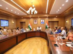 
      
      Assam CM reviews flood situation with Ministers, senior officials
      
      