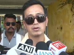 
      
      Bhutia lauds Durand Cup, hopes big clubs participate
      
      
