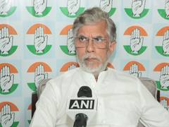 
      
      Khera slams Centre over Gangwar's appointment as Education Secy
      
      