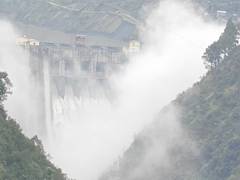 
      
      J-K: Baglihar Dam gates opened amid heavy rainfall
      
      