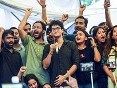 
      
      Internet restored at Jantar Mantar, Delhi Metro reopens stations
      
      
