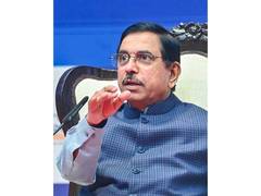 
      
      Pralhad Joshi given additional charge of Education Ministry
      
      