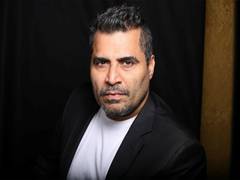 
      
      Filmmaker Shailendra Singh Directs His First Marathi Film LADOO
      
      