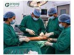 
      
      Emergency Limb-Saving Surgery Restores Hand Function 
      
      