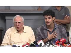 Kapil Sibal Pledges ₹1 Crore for Student Protesters' Legal Aid via CJP | Quick Digest