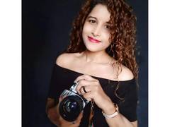 
      
      Amaaira Singh Debuts India’s First 'Glitter Art Photography'
      
      