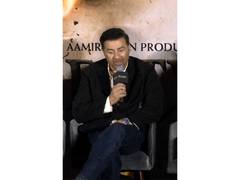 Bikin Haru! Sunny Deol Teringat Tragedi Keluarga Saat Trailer Launch Film 'Batwara 1947'
