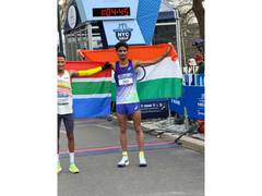 
      
      Gulveer scripts history with India's first medal in men's 10,000m
      
      