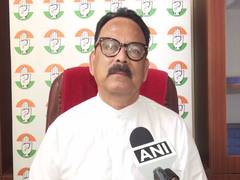 
      
      Sukhdeo Bhagat backs Priyanka Gandhi’s charge against Prahlad Jos
      
      