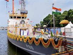 
      
      Indian Navy launches Machilipatnam BY 529
      
      