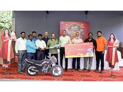 
      
      Kaleesuwari Celebrates Retailer Engagement Event
      
      