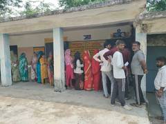 
      
      Datia bypoll concludes peacefully, records 71.44 pc voter turnout
      
      