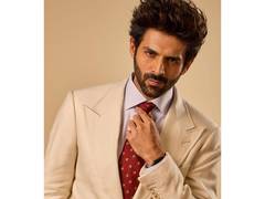 
      
      Kartik Aaryan donates Rs 1 crore to Assam flood relief
      
      